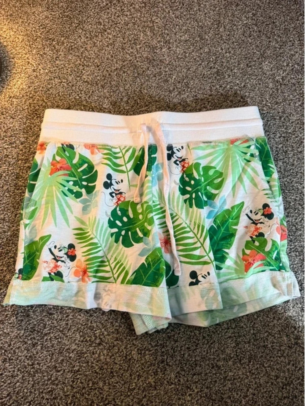 Vintage Disney Mickey Minnie Mouse Tropical Shorts Women’s Medium Green White